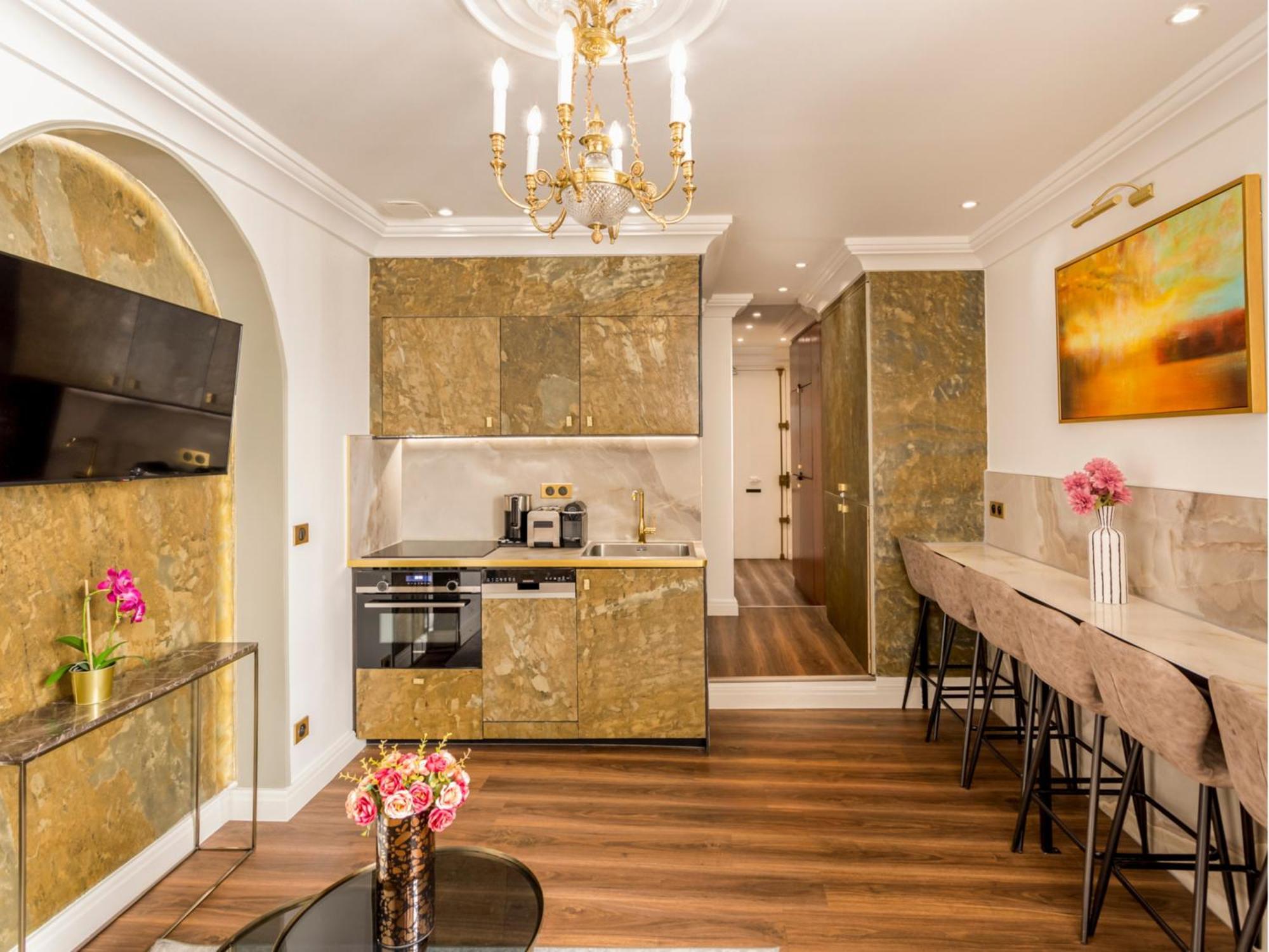 Merveil - Luxury - Louvre - Rousseau Paris