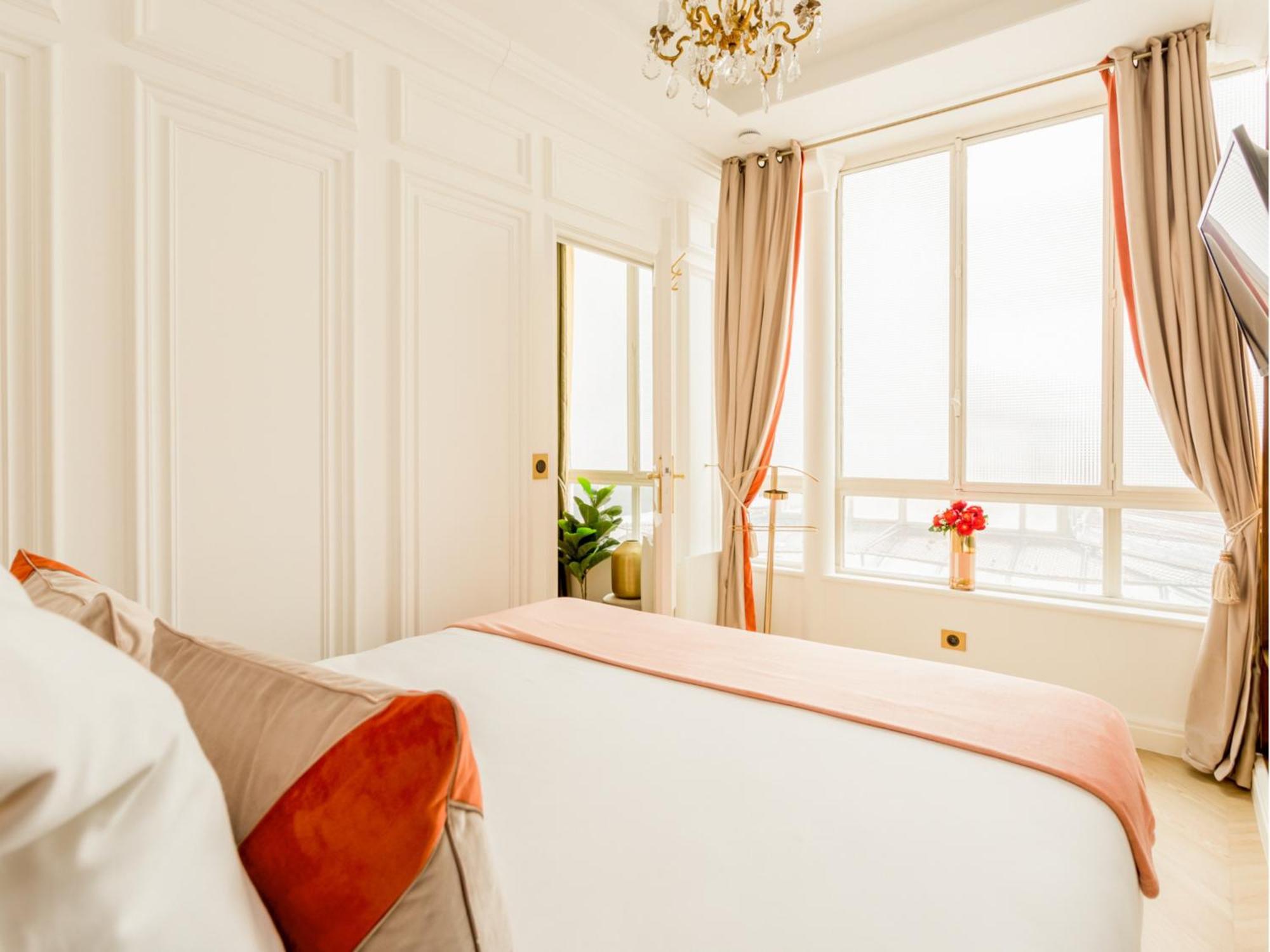 Merveil - Luxury - Louvre - Rousseau *