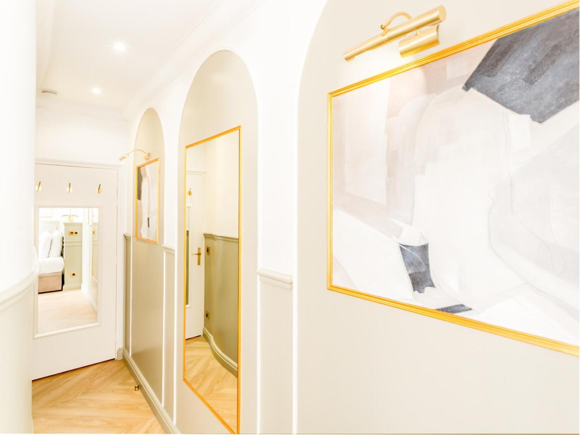 Merveil - Luxury - Louvre - Rousseau *